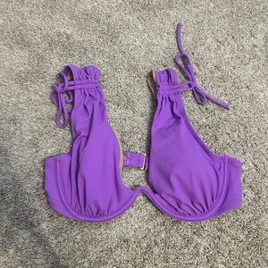 NWOT Size 36C bathing suit top!